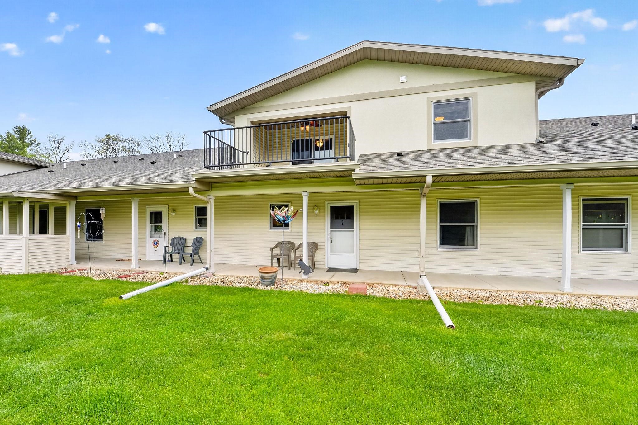 N2860 Trevor, Unit 3 Lodi, WI 53555 - Photo 37 of 60