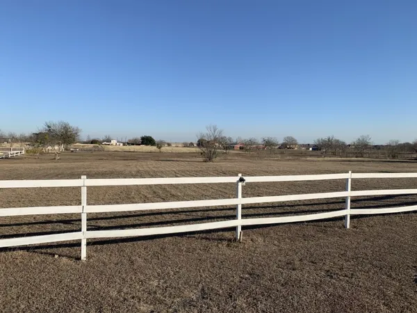 $4,500 | 21201 Martin Lane, Pflugerville, TX 78660