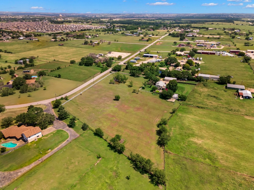 21201 Martin Lane Pflugerville, TX 78660 - Photo 6 of 16