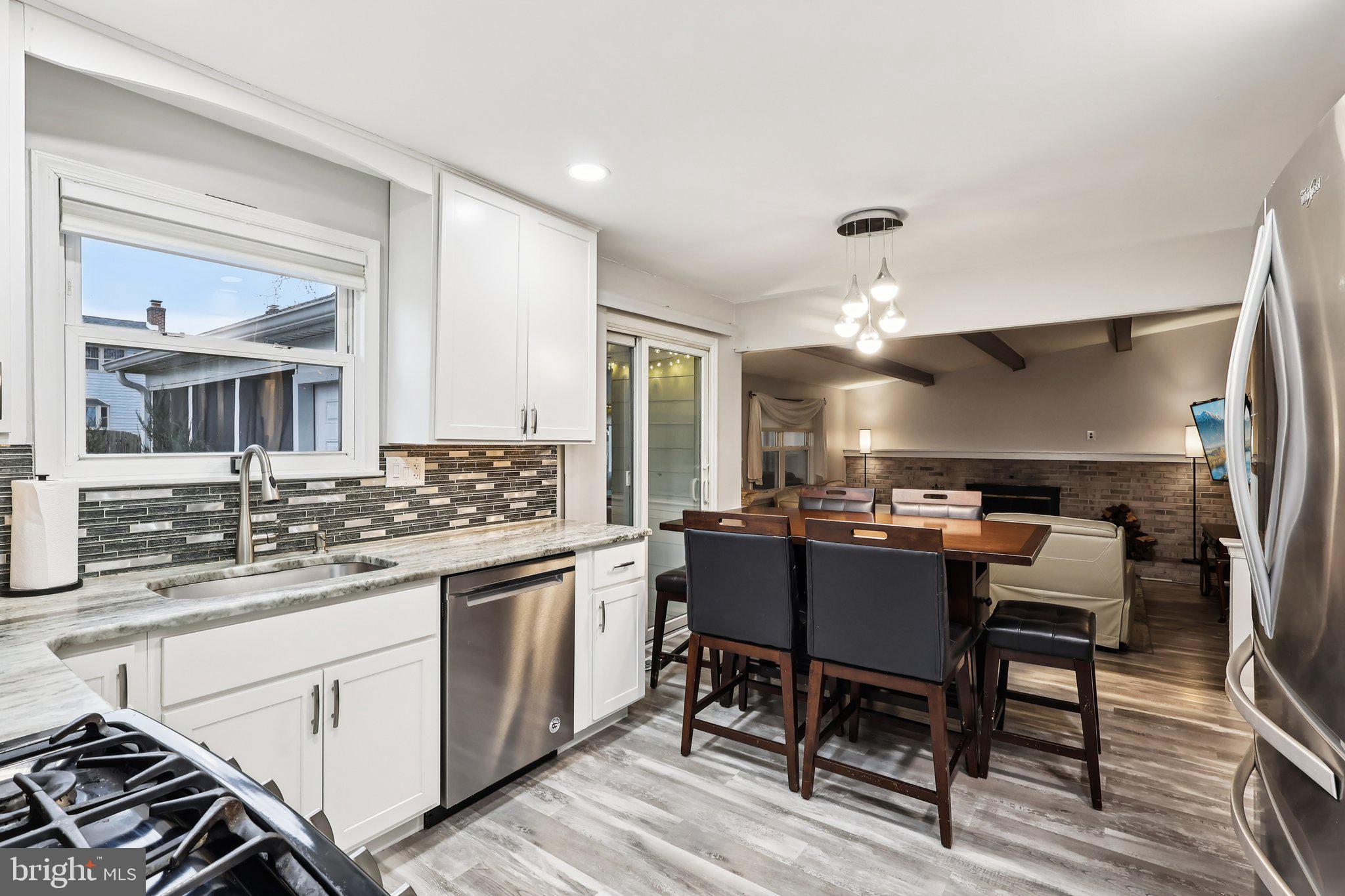 721 Chatham Road Somerdale, NJ 08083 - Photo 12 of 42 Open to family room