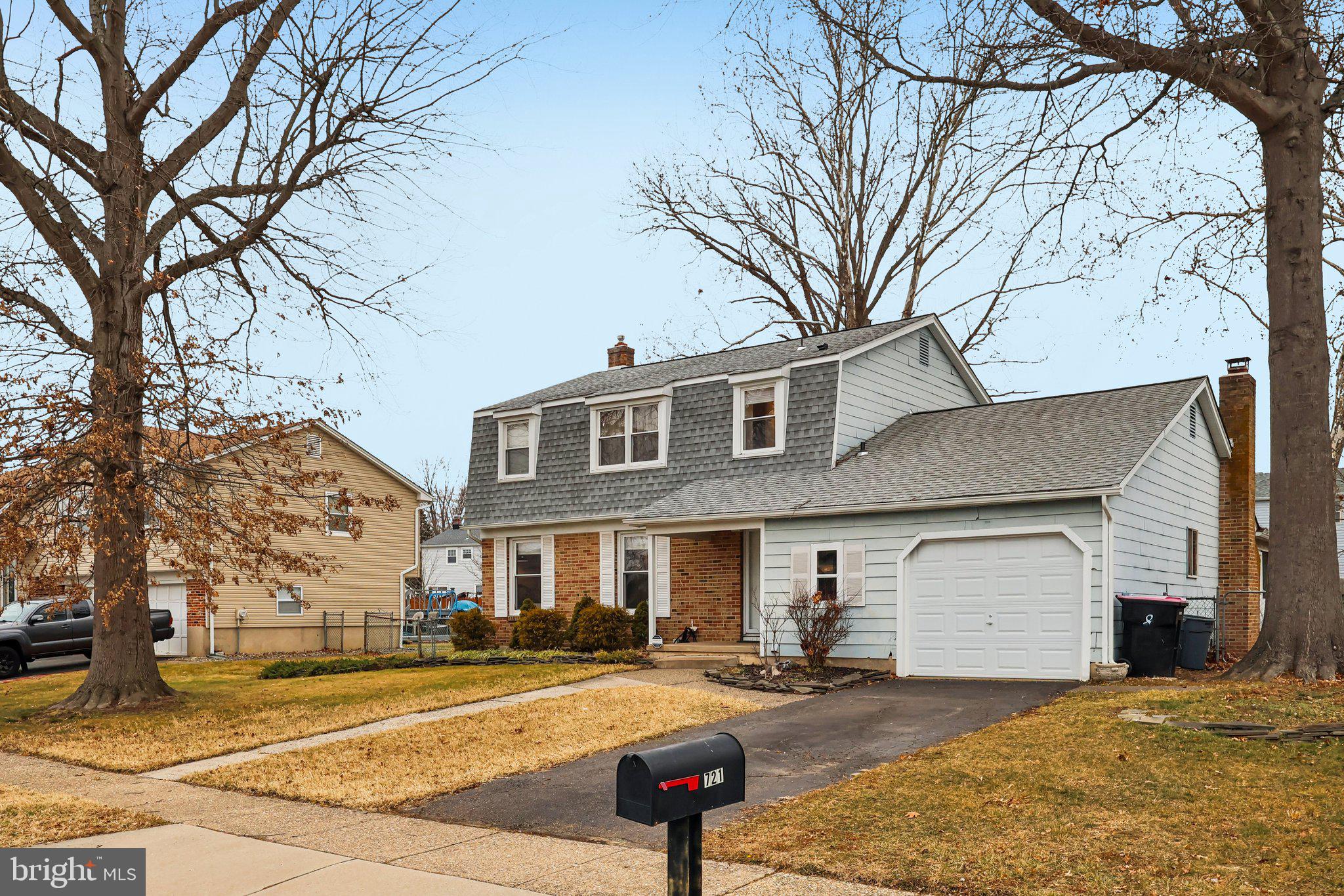 721 Chatham Road Somerdale, NJ 08083 - Photo 2 of 42