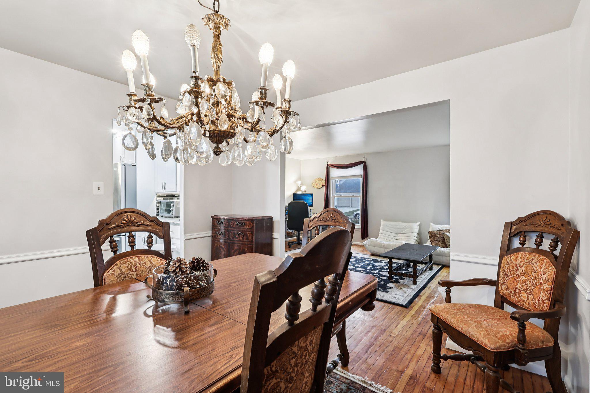 721 Chatham Road Somerdale, NJ 08083 - Photo 8 of 42 Dining room off of living room and kitchen
