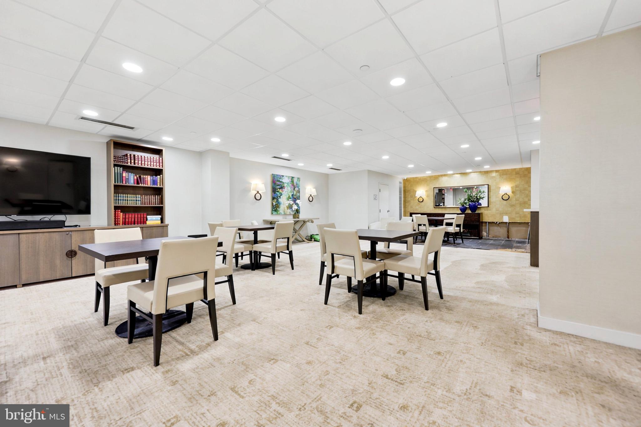 41 Conshohocken State Road, Unit 603 Bala Cynwyd, PA 19004 - Photo 26 of 37 Social Room