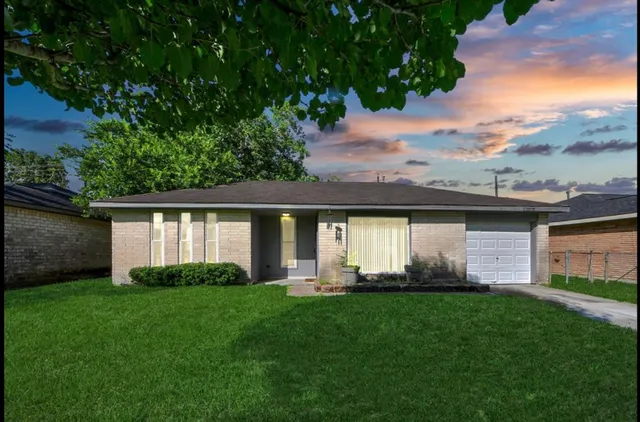 $1,650 | 12610 Chiswick Road, Houston, TX 77047