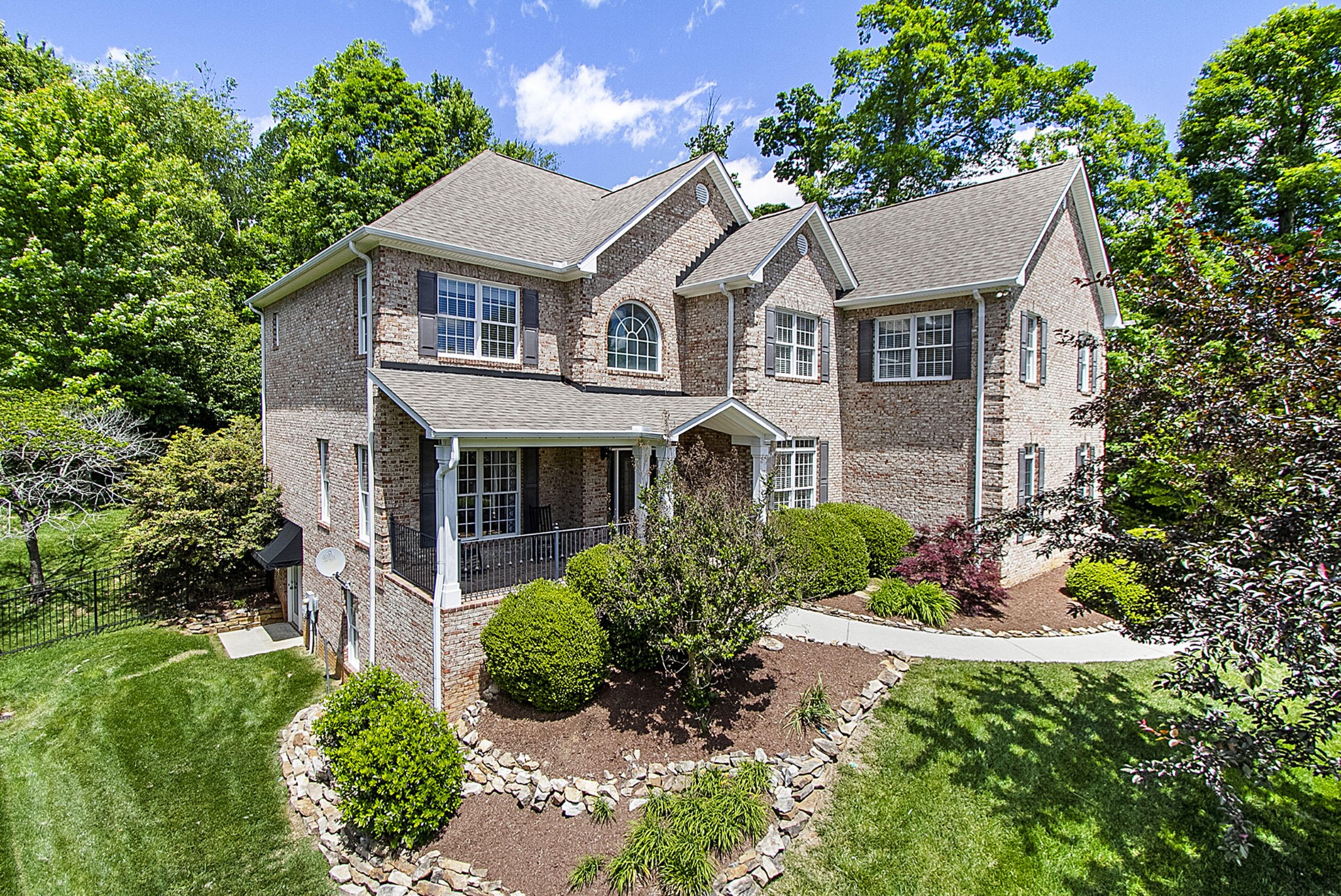 12412 Comblain Road Knoxville, TN 37934 - Photo 1 of 40 Gallery Image 1