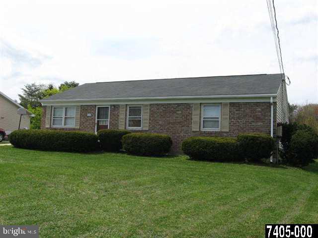 158 Jackson Road Gettysburg, PA 17325 - Photo 1 of 25 Gallery Image 1