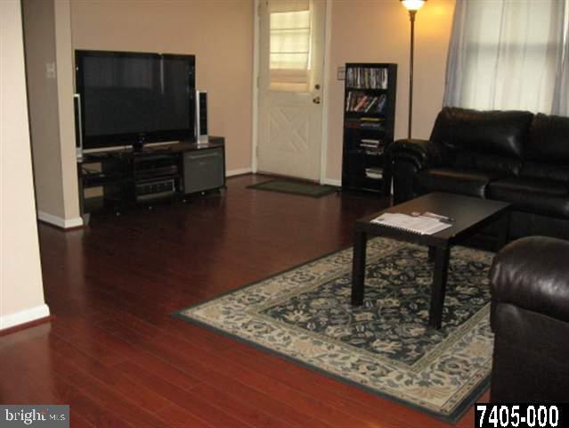 158 Jackson Road Gettysburg, PA 17325 - Photo 3 of 25 Gallery Image 3