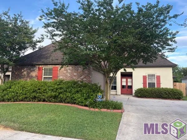 $428,500 | 9797 Market W Drive, Baton Rouge, LA 70810