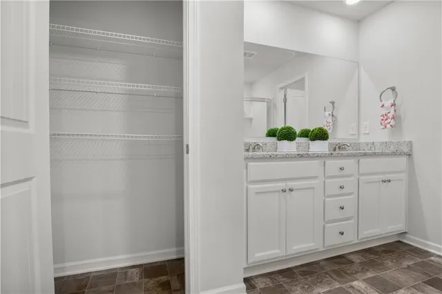 $2,350 | 241 Turner Lane, Woodstock, GA 30188