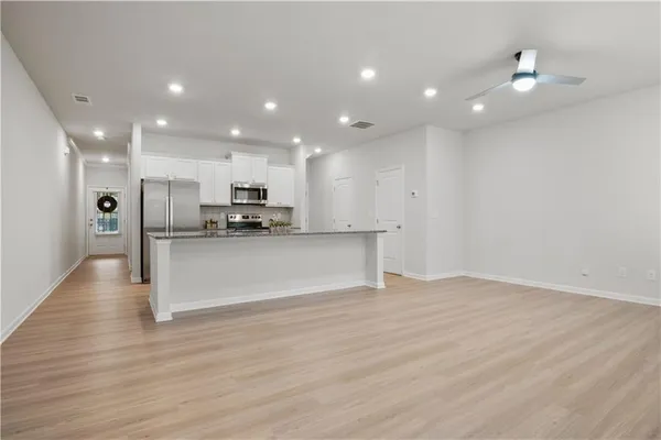 $2,350 | 241 Turner Lane, Woodstock, GA 30188