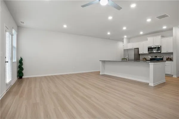 $2,350 | 241 Turner Lane, Woodstock, GA 30188