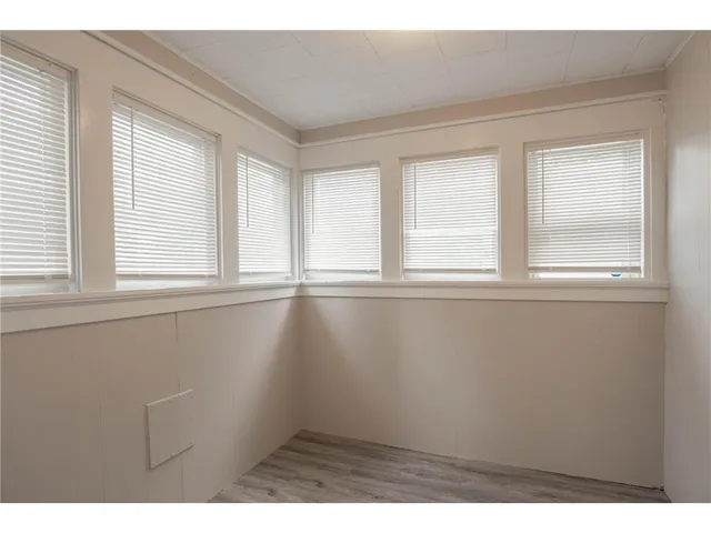 $1,900 | 1333 East Pacific Street, St. Paul, MN 55106