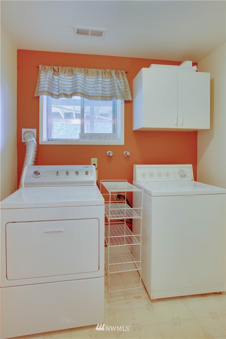 2601 Northeast 19th Street Renton, WA 98056 - Photo 22 of 25