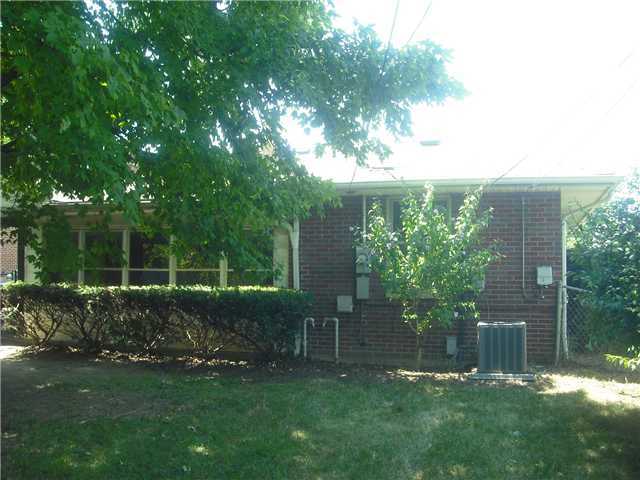 650 South James Road Columbus, OH 43213 - Photo 7 of 10
