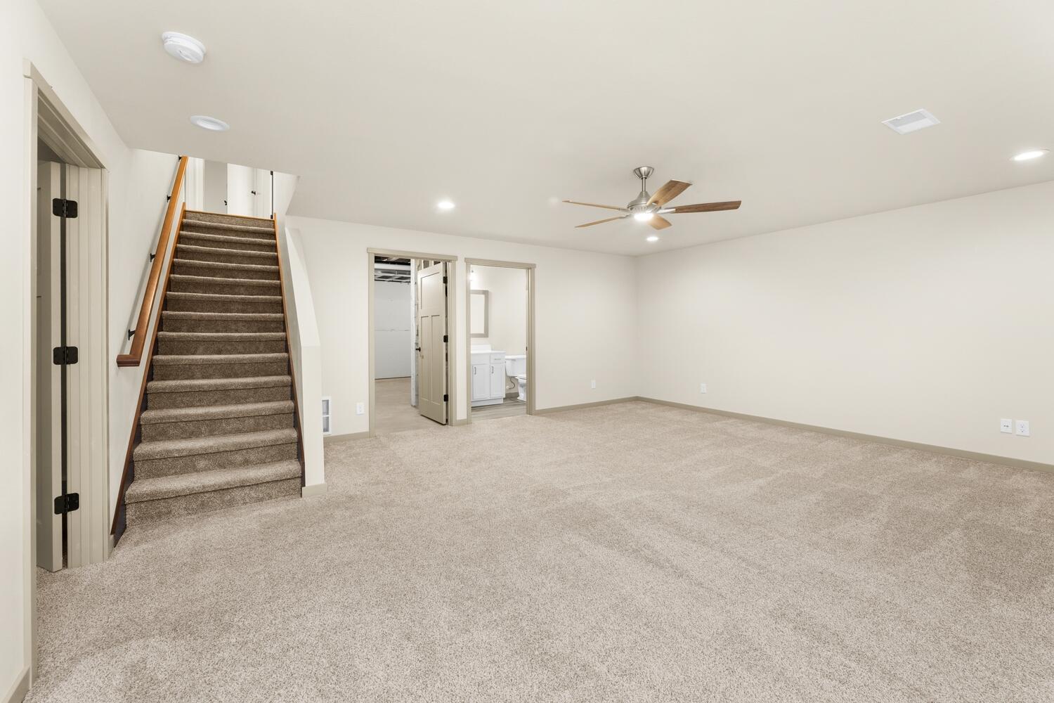 1800 Prairie Place Holmen, WI 54636 - Photo 21 of 33 20 FAMILY ROOMM