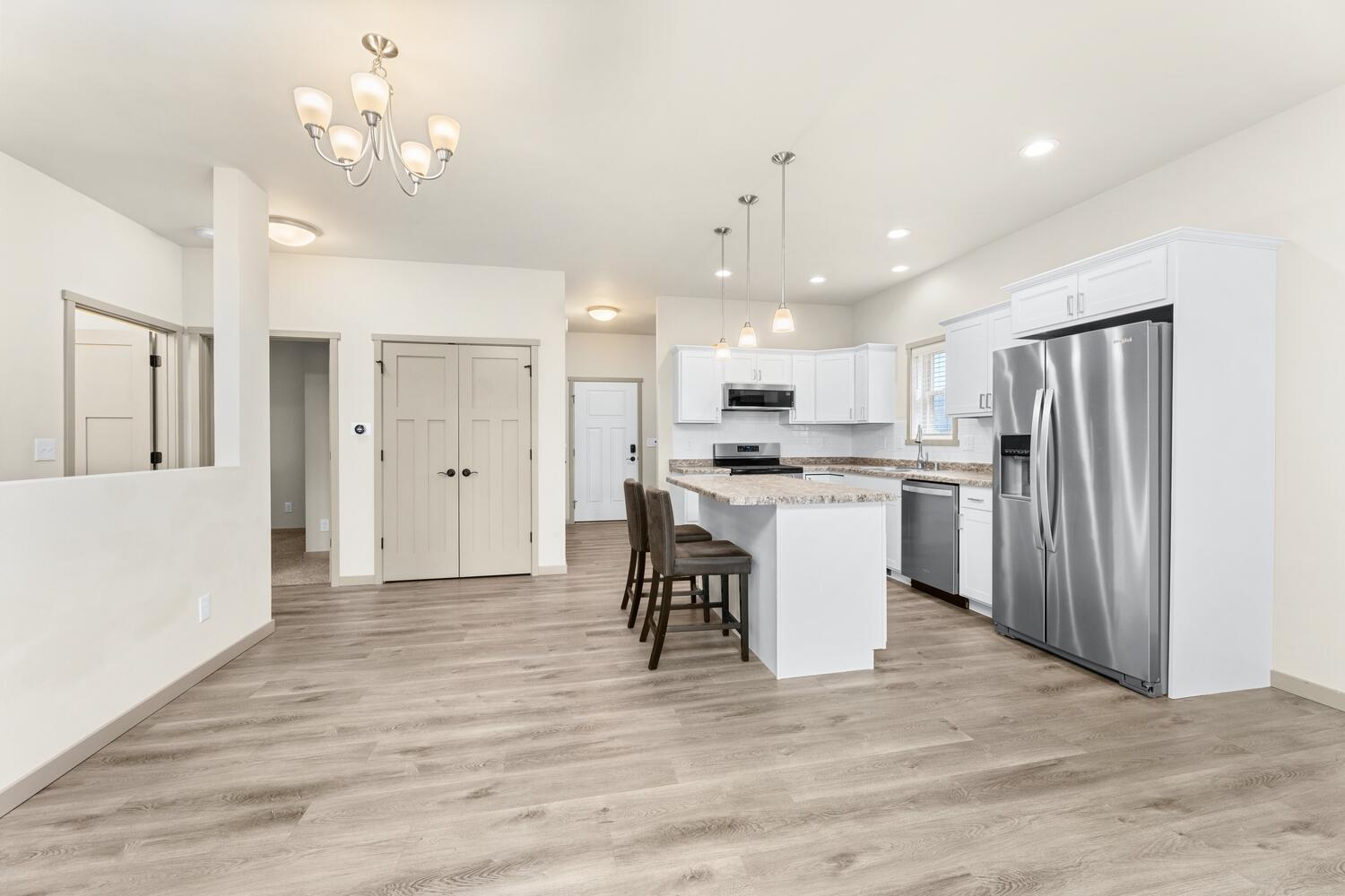1800 Prairie Place Holmen, WI 54636 - Photo 6 of 33 7 KITCHEN