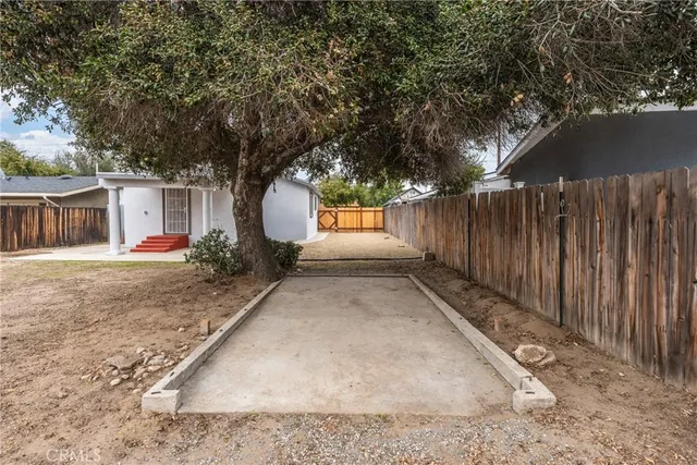 $445,000 | 1007 Lawton Street, Redlands, CA 92374