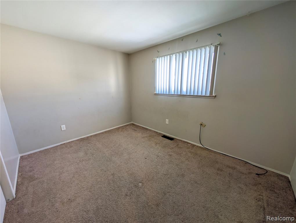 15630 Harrison Street Romulus, MI 48174 - Photo 7 of 14