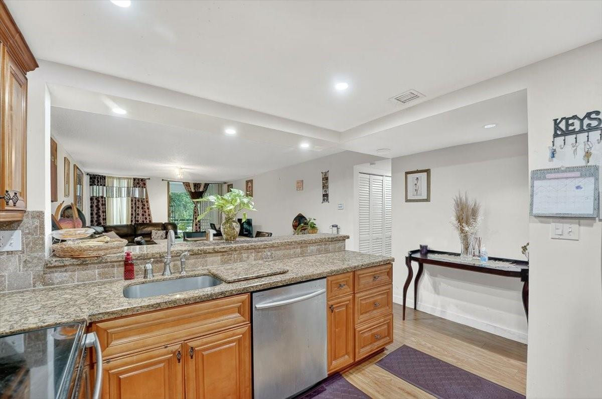 7950 West McNab Road, Unit 302 Tamarac, FL 33321 - Photo 8 of 30 Photo 8