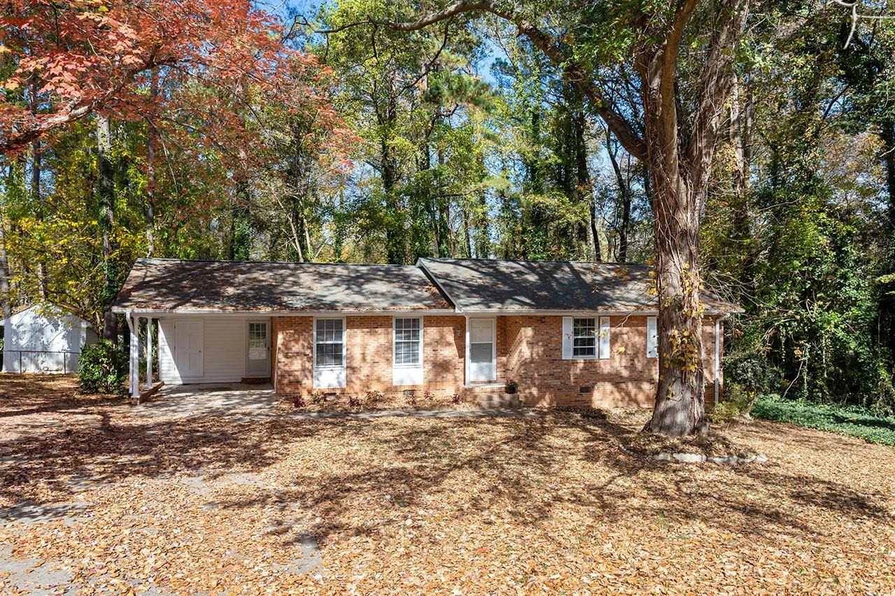 1405 Swallow Drive Raleigh, NC 27606 - Photo 2 of 37 Photo 2