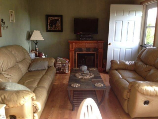 19009 Gennett Road Charlevoix, MI 49720 - Photo 8 of 45 20160622204115023878000000-o