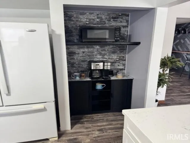 $360,000 | 624 Windy Cove Court, Mishawaka, IN 46544