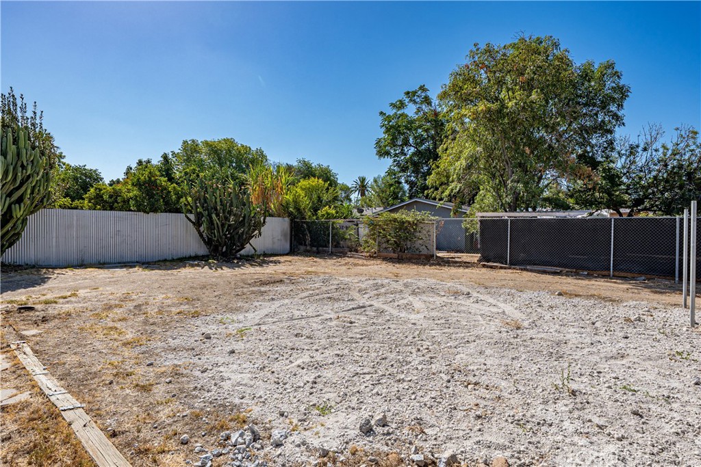 3342 Eucalyptus Avenue Riverside, CA 92507 - Photo 20 of 34 Gallery Image 20