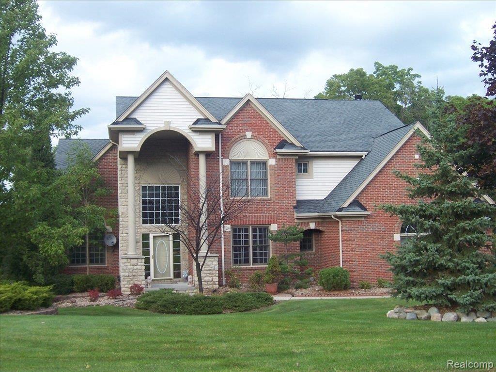 1130 Indianpipe Road Lake Orion, MI 48360 - Photo 1 of 25 Elegant Front Elevation