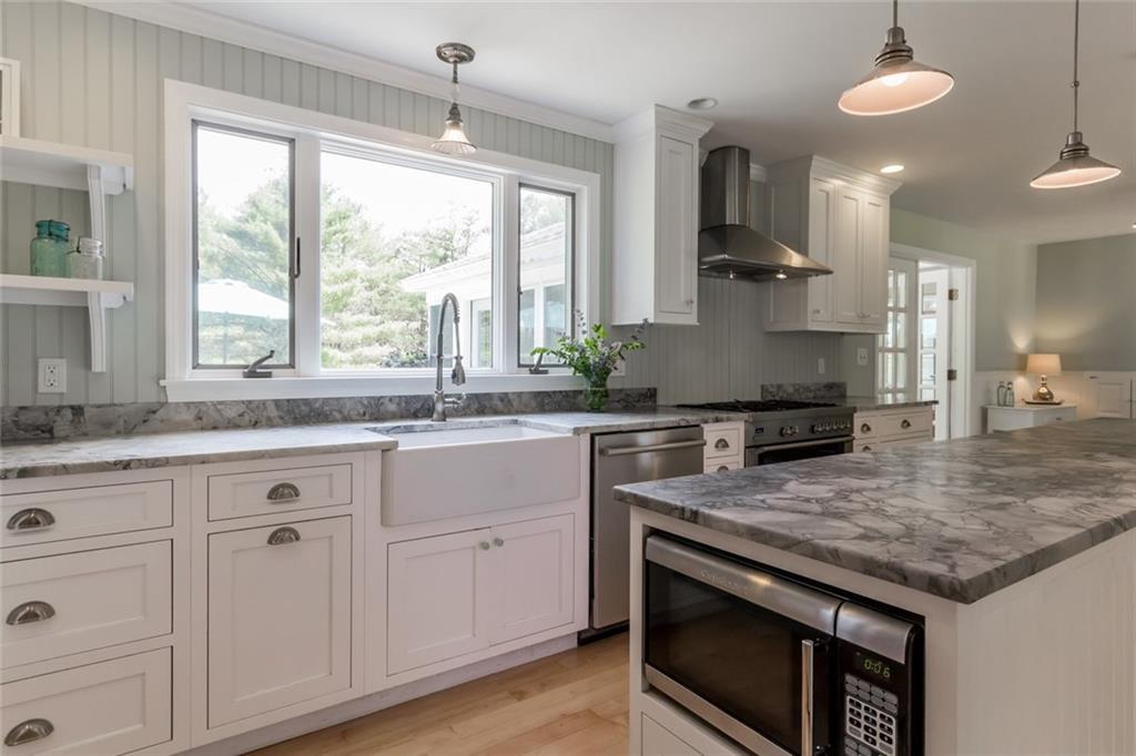 271 Ledge Road Yarmouth, ME 04096 - Photo 3 of 33 Photo