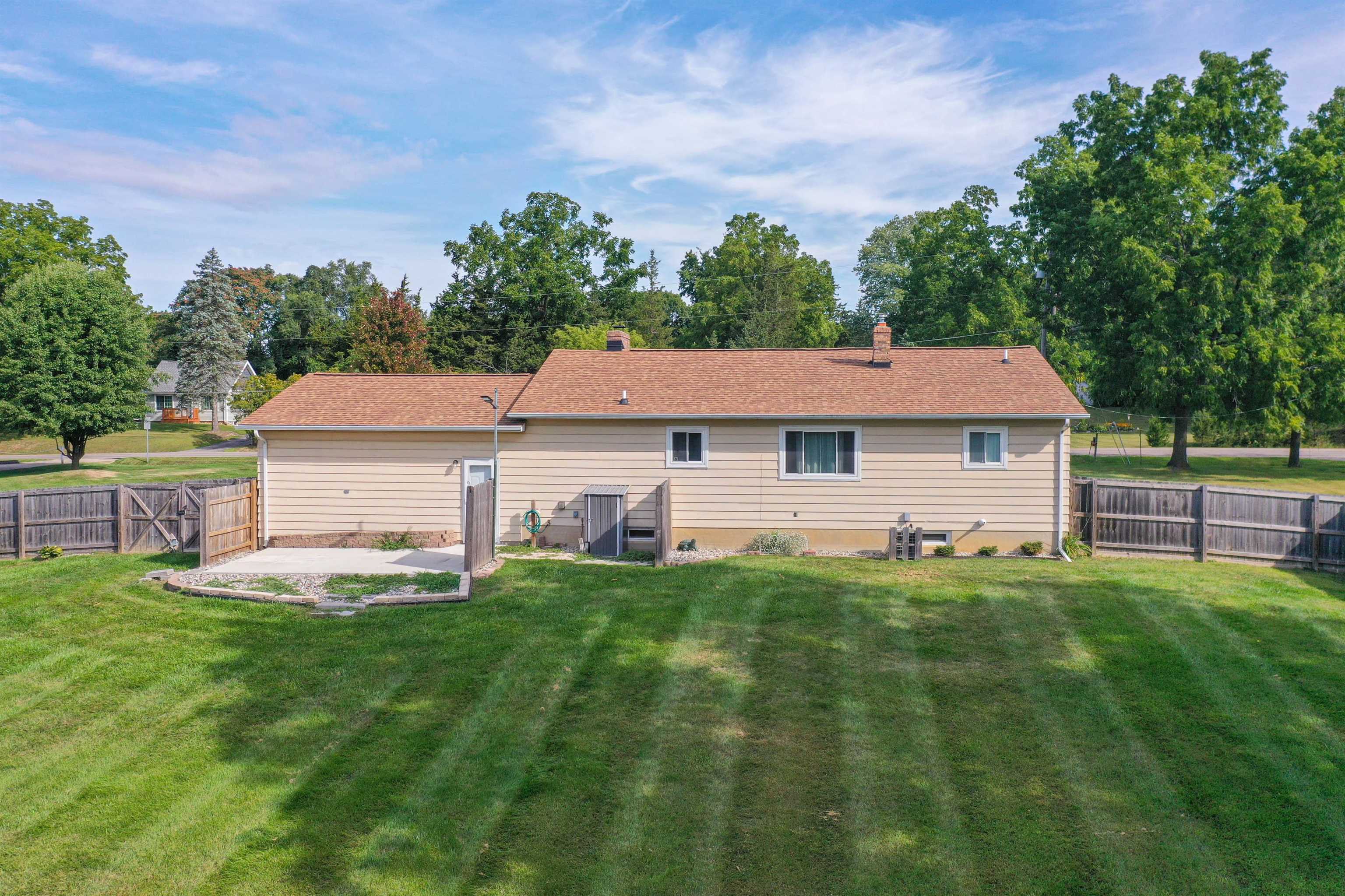 3034 East Wilson Road Clio, MI 48420 - Photo 20 of 28 50187513-d16a6afd-fb1b-45f8-9c39-2bf9fec341b8.JPG