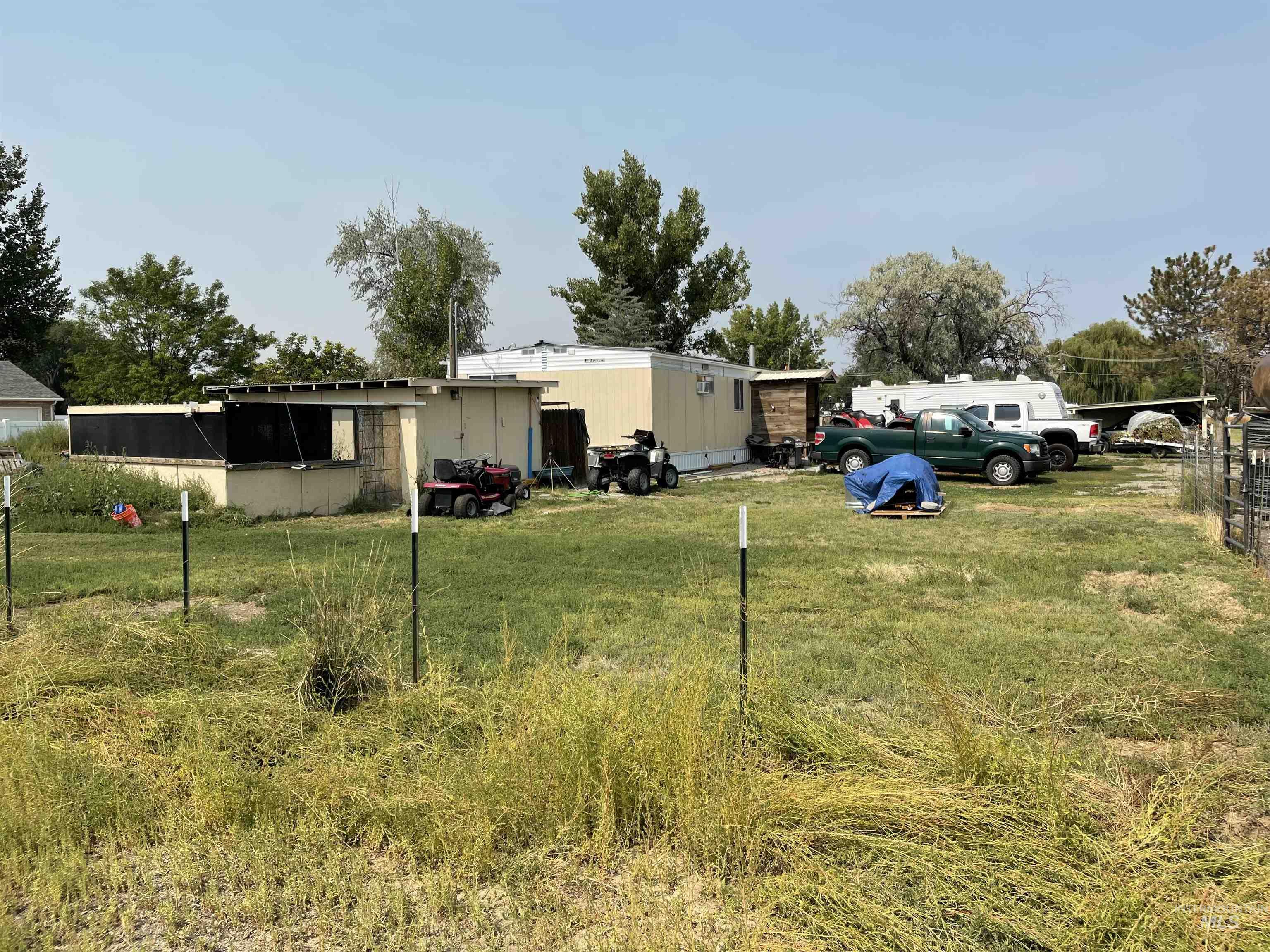 749 Ritter Avenue Vale, OR 97918 - Photo 18 of 28 View of yard