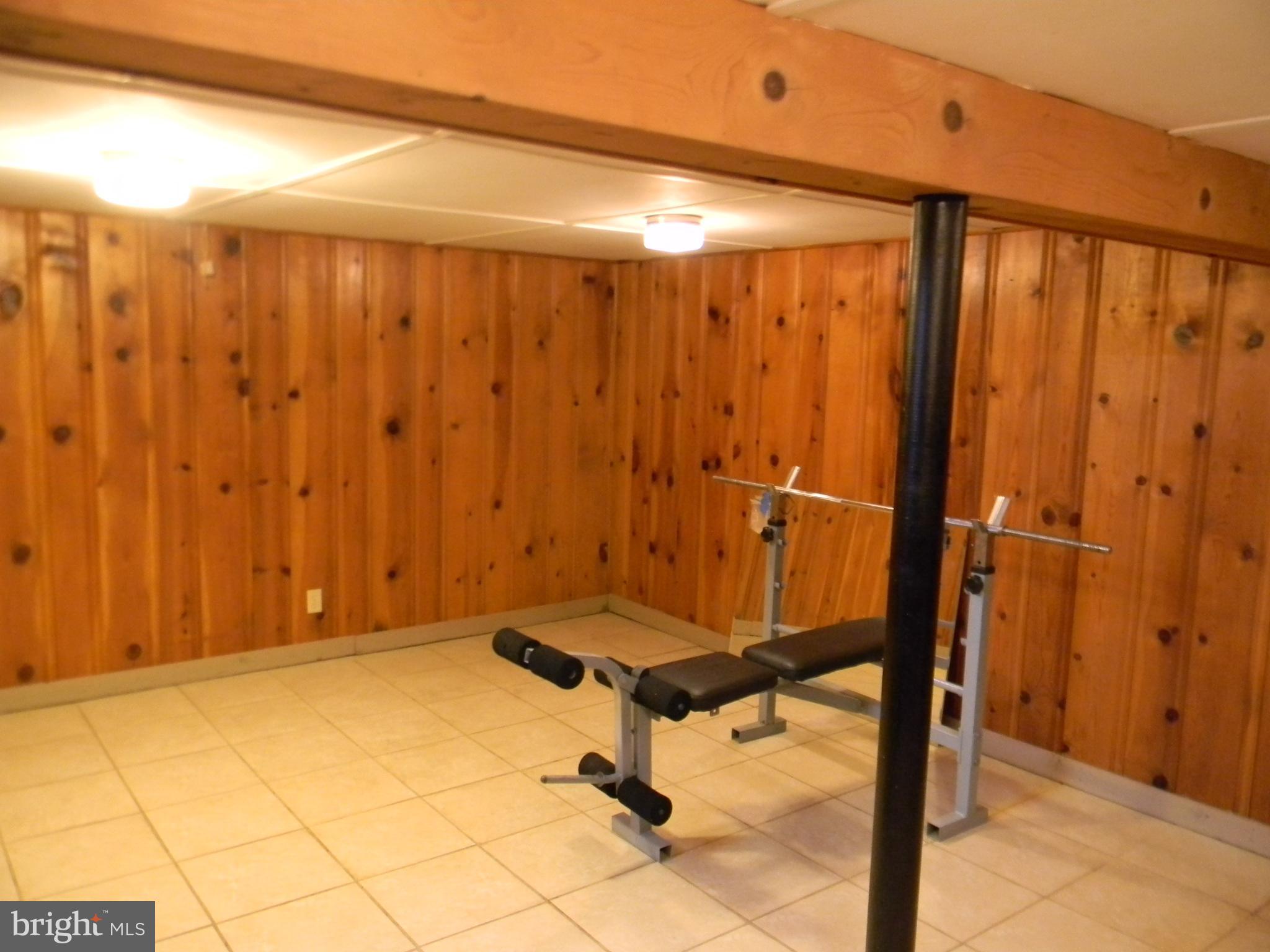 105 Ridge Road Elkton, MD 21921 - Photo 16 of 23 Basement- beautiful siding