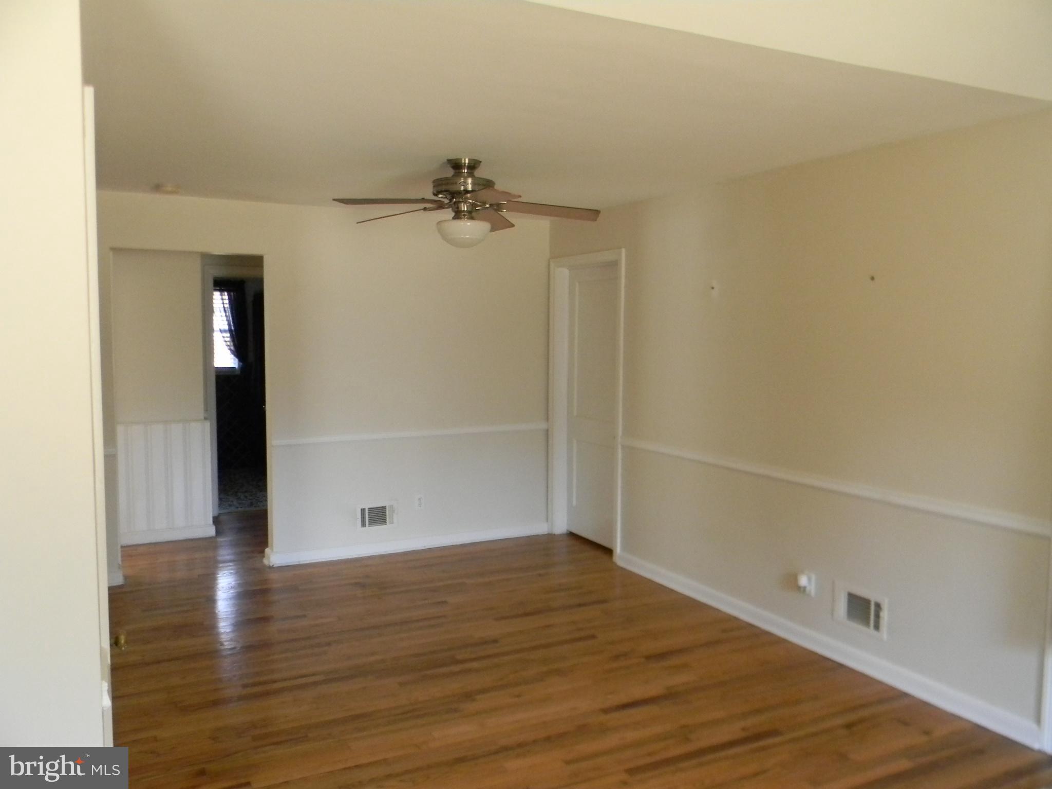 105 Ridge Road Elkton, MD 21921 - Photo 3 of 23 Dining Room