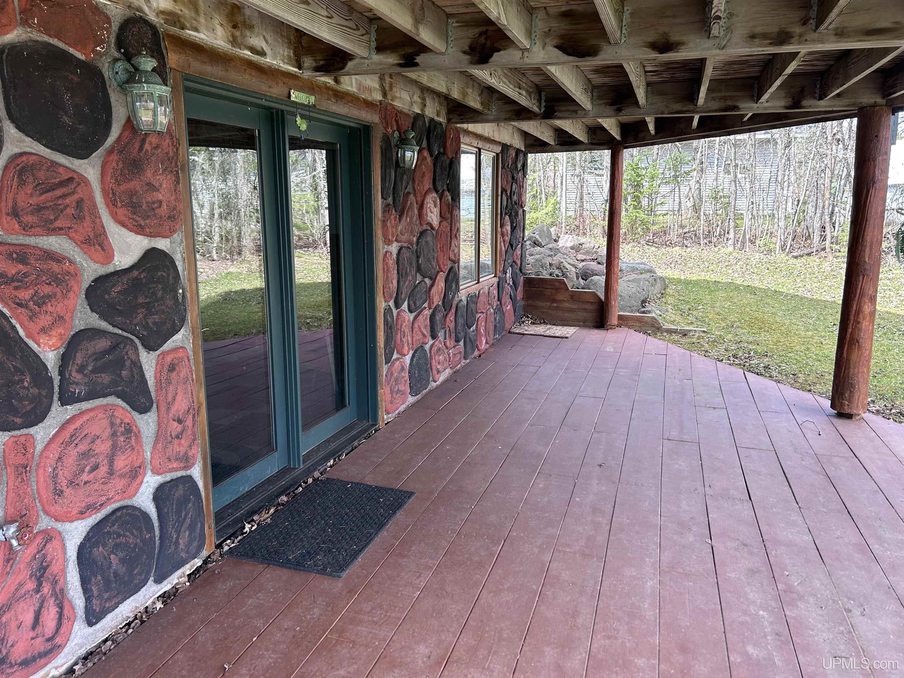 16189 East Shore Road Bergland, MI 49910 - Photo 9 of 71
