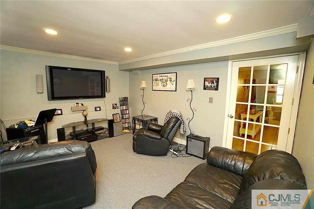 10 Terrill Road Old Bridge, NJ 08857 - Photo 34 of 36 Gallery Image 34