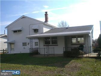 613 Renz Street Philadelphia, PA 19128 - Photo 3 of 11 Gallery Image 3