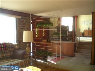 613 Renz Street Philadelphia, PA 19128 - Photo 4 of 11 Gallery Image 4