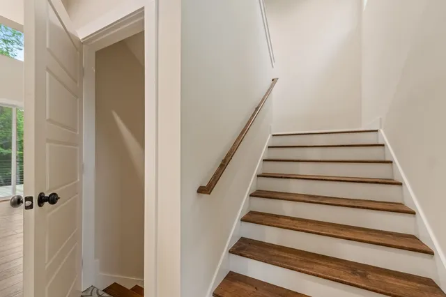 $685,000 | 939 Sunset Road, Epworth, GA 30541