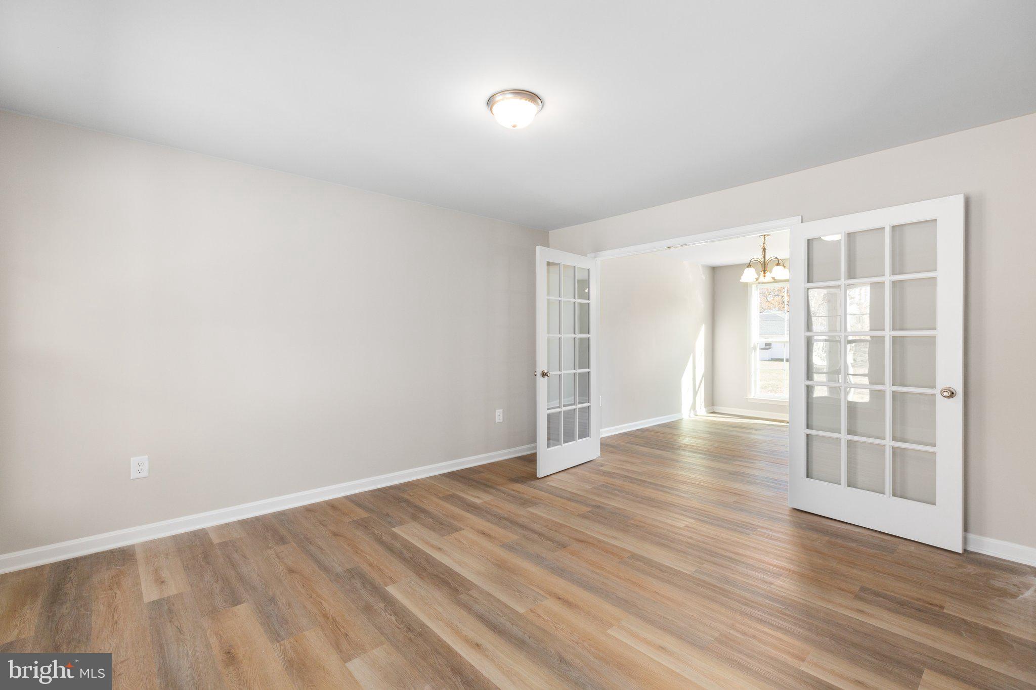 1064 Ebb Tide Drive Colonial Beach, VA 22443 - Photo 5 of 42