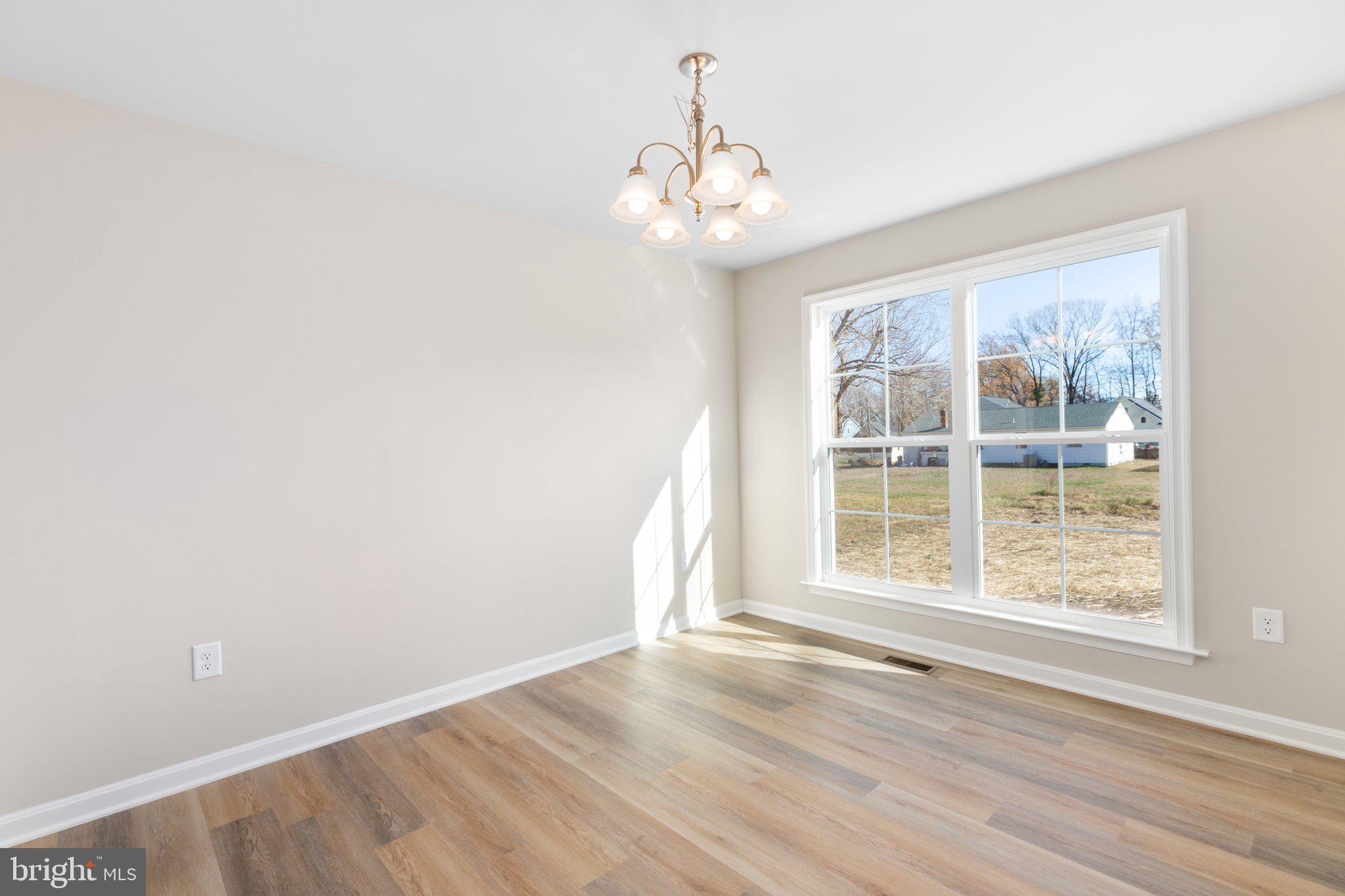 1064 Ebb Tide Drive Colonial Beach, VA 22443 - Photo 8 of 42