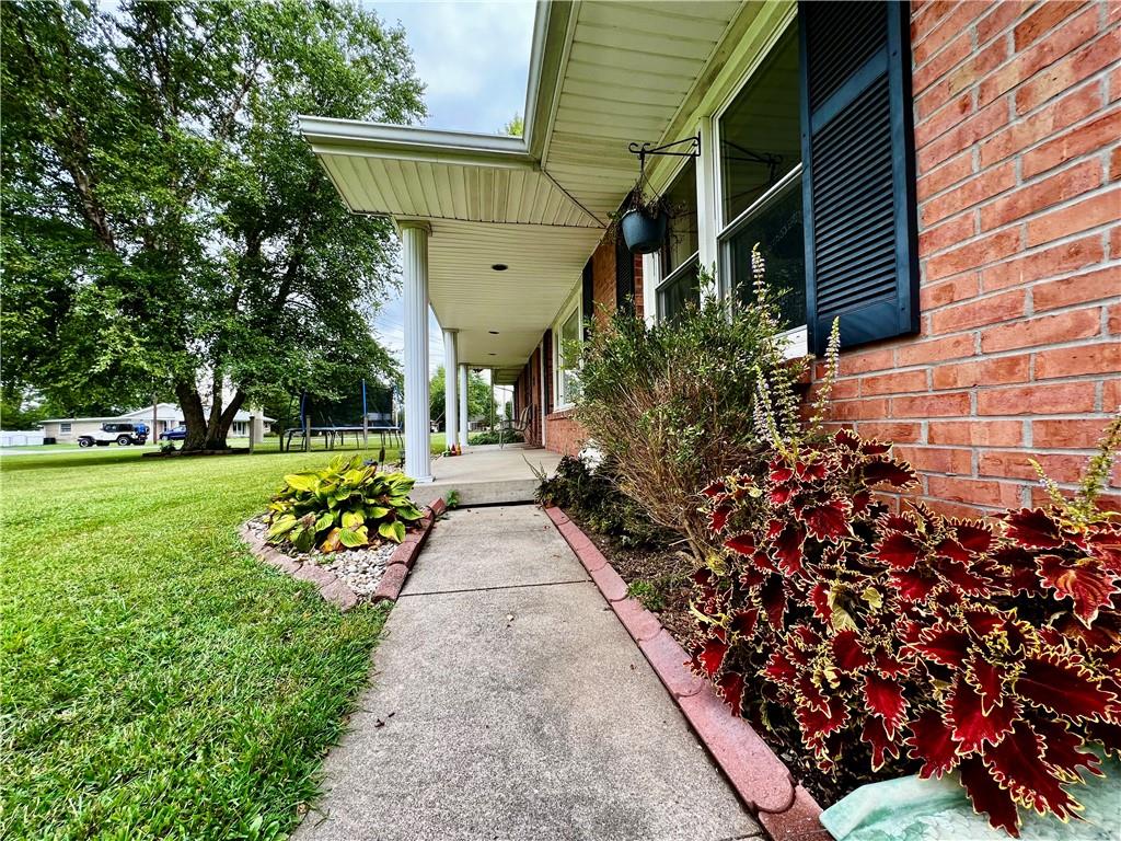 500 Vehslage Road Seymour, IN 47274 - Photo 3 of 20 Gallery Image 3