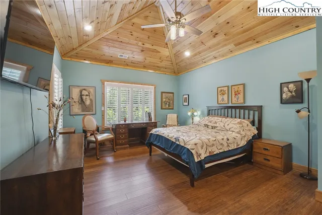 $999,999 | 225 Henry's Glen Drive, Morganton, NC 28655