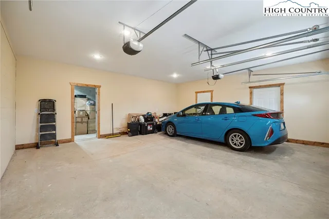 $999,999 | 225 Henry's Glen Drive, Morganton, NC 28655