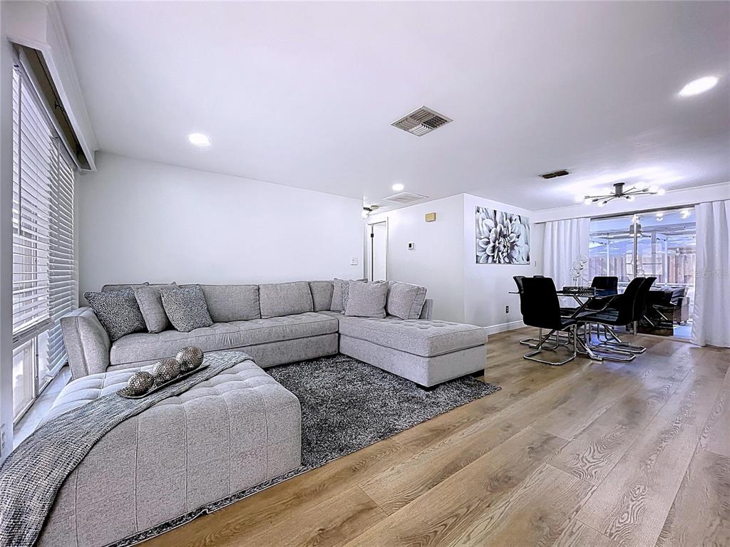 9115 Panda Lane Port Richey, FL 34668 - Photo 6 of 31