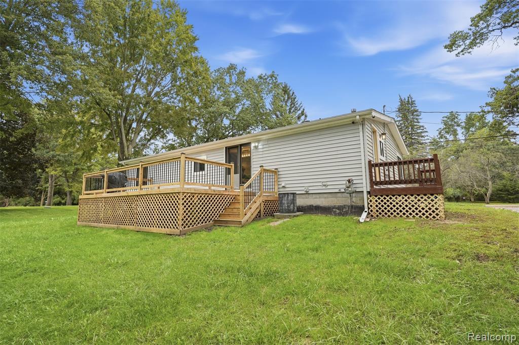 41824 Riggs Road Belleville, MI 48111 - Photo 25 of 28 Gallery Image 25