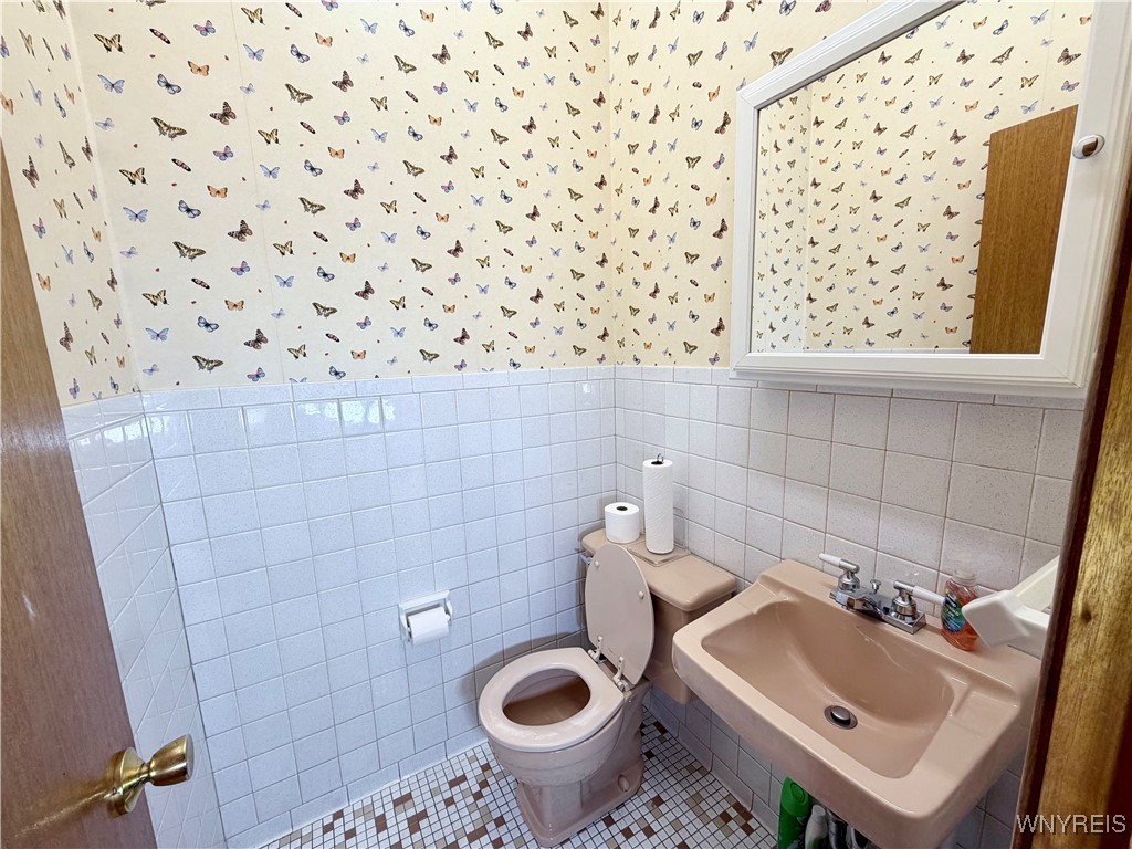 605 Ridge Road Lackawanna, NY 14218 - Photo 20 of 48