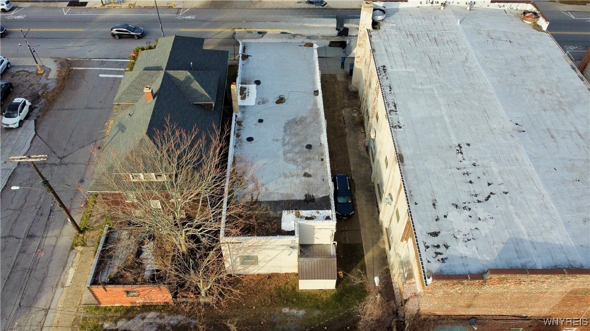 605 Ridge Road Lackawanna, NY 14218 - Photo 3 of 48