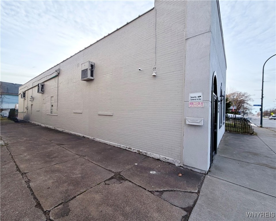 605 Ridge Road Lackawanna, NY 14218 - Photo 7 of 48