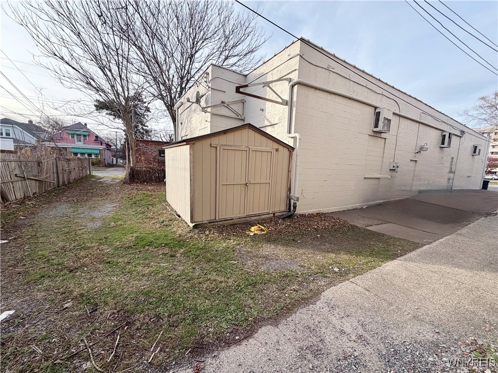 605 Ridge Road Lackawanna, NY 14218 - Photo 9 of 48