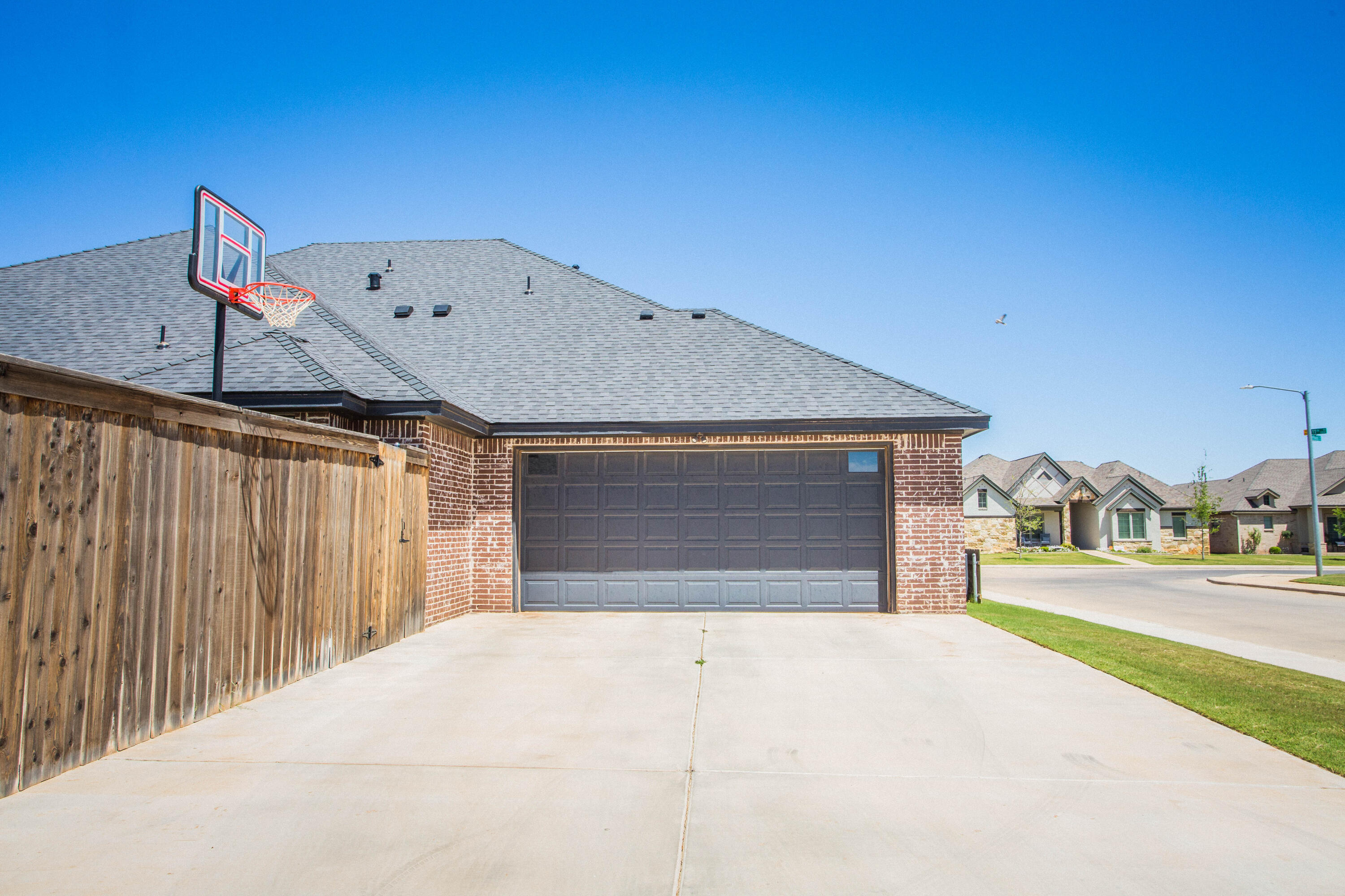 5401 111th Street Lubbock, TX 79424 - Photo 8 of 56 5V2A9254